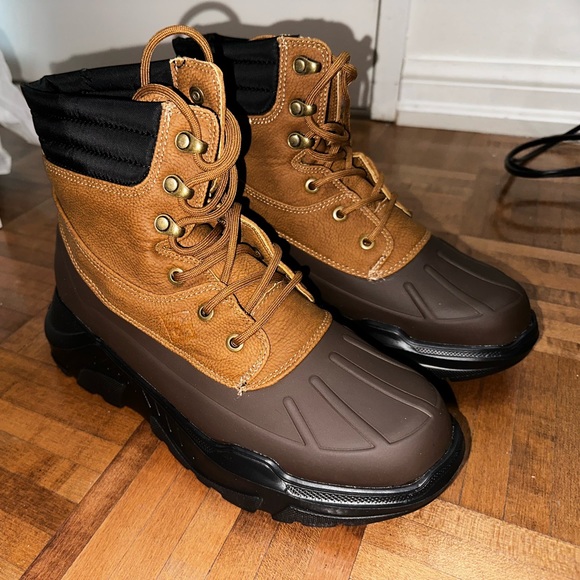 Men’s winter boot - Picture 1 of 11